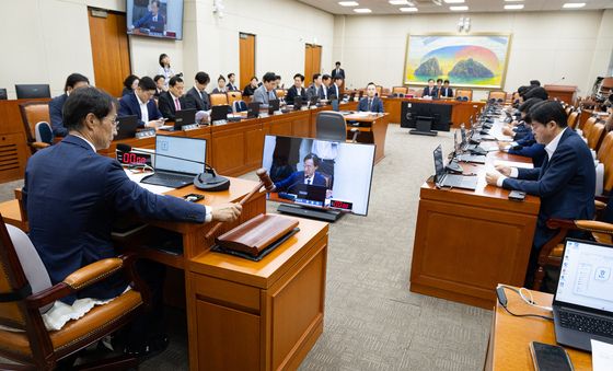 정무위 전체회의