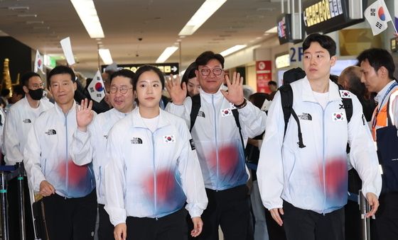 나고야 도착한 대한민국 AG 선수단
