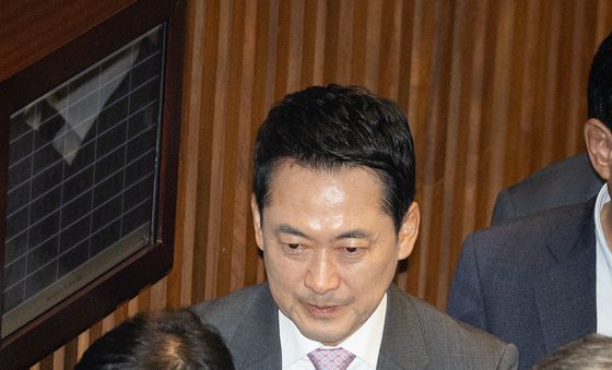 김성수 대법관 임명동의안 표결 기다리는 장동혁 대표