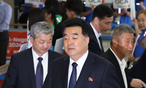나고야 도착한 김일국 북한 체육상