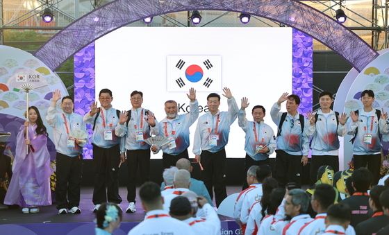 나고야 선수촌 도착한 국가대표 선수단
