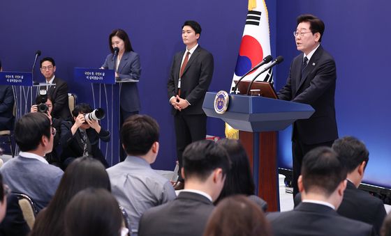 기자회견 연 이재명 대통령