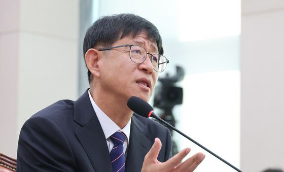 인사청문회 답변하는 최길수 후보자