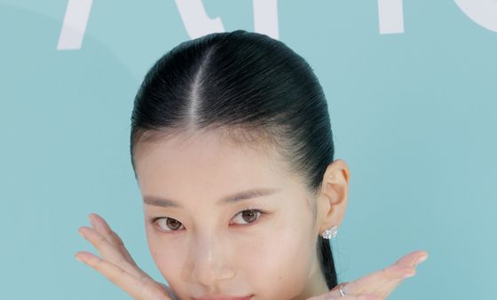 수지, 올림머리 하고 미모 레전드 찍은 연예인