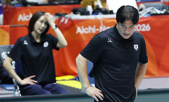 아쉬워하는 차상현 감독