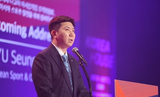코리아하우스 개관 축사하는 유승민 대한체육회장