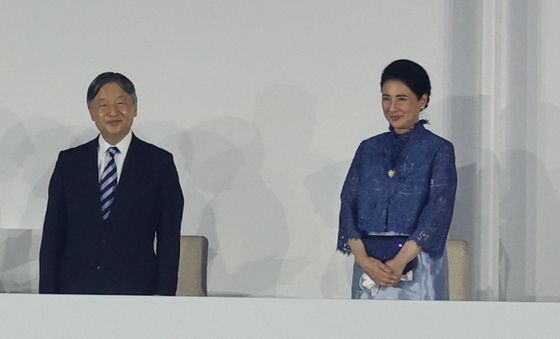 나루히토 일왕·마사코 왕비, 아시안게임 개회식 참석