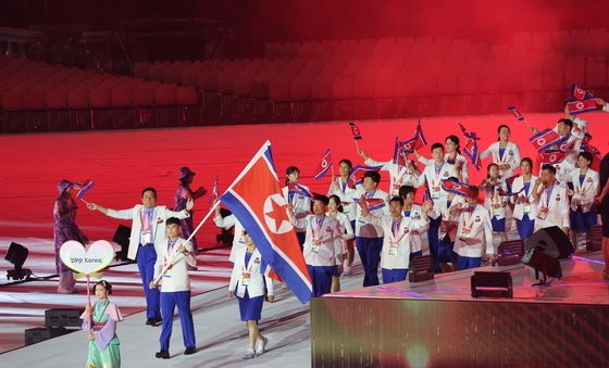 북한, 일본 개최 아시안게임 첫 출전…개회식 8번째 입장