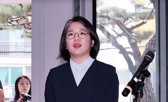 용혜인 성평등가족부 장관 후보자 첫 출근