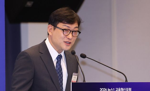 뉴스1 교육혁신포럼 강연하는 이해선 서울시 평생교육국장