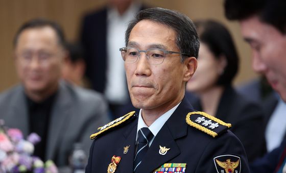 송별사에 숙연해진 유재성 직무대행