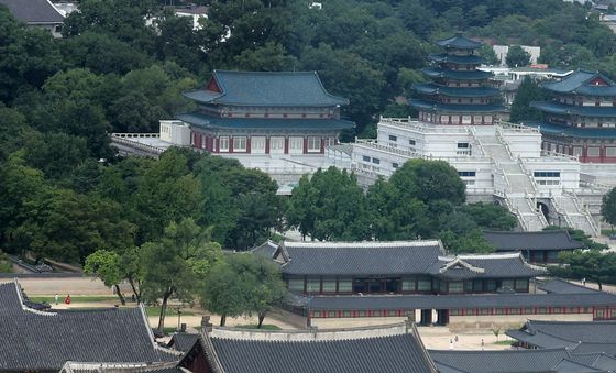 경복궁 근정전 월대 출입 금지
