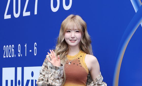 세이마이네임 히토미, 미소에 푹 빠져들어