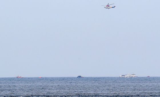 부산 오륙도 해상서 예선 전복…실종자 수색하는 해경
