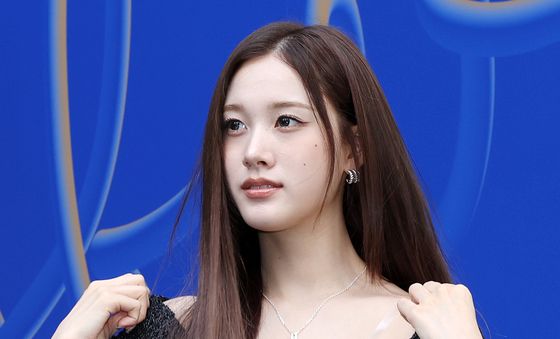 서울패션위크 온 스테이씨 제이