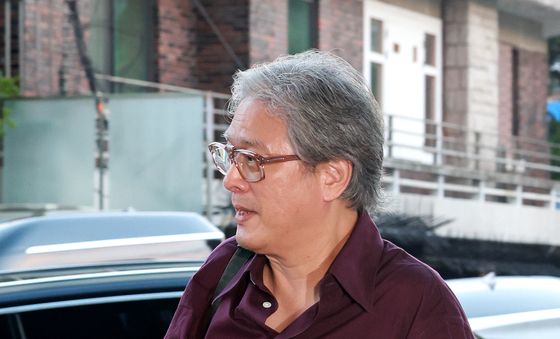 CJ 나이트 행사 참석하는 박찬욱 감독