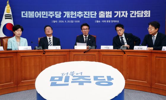 축사하는 김민석 더불어민주당 대표