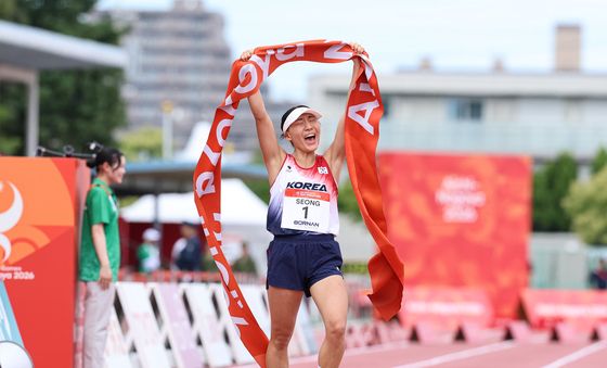 성승민 '첫 금메달의 주인공'
