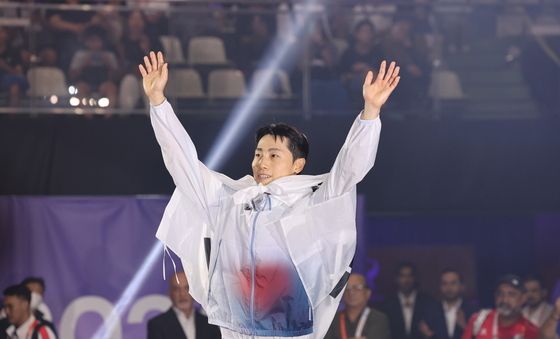 시상대 오르는 이준석