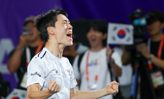 포효하는 이준석