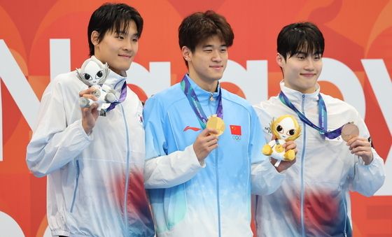 남자 자유형 100M 銀 김영범· 銅 황선우