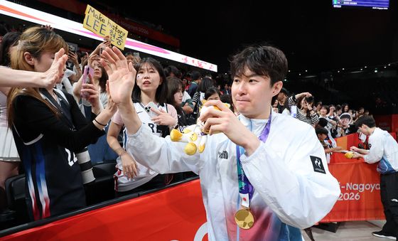 이현중, 팬서비스도 금메달