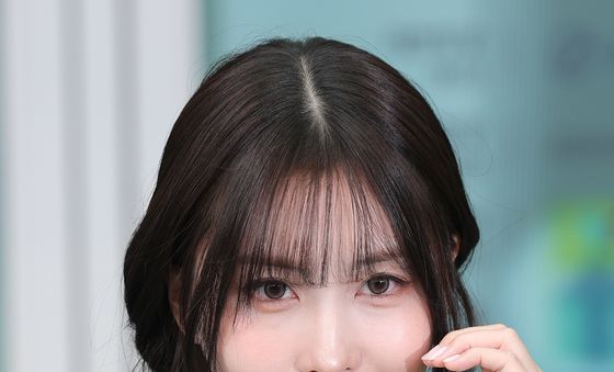 트와이스 모모, 사랑스러운 볼 하트