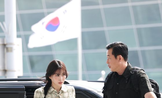 밀라노 떠나는 모모