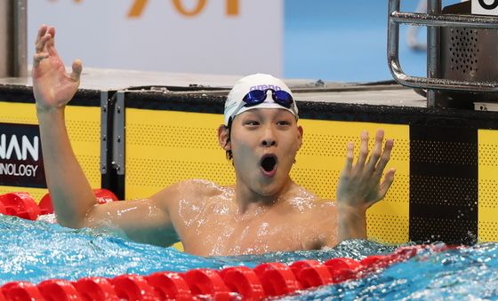 김영범, 자유형 50m 아시안게임 신기록…전체 1위로 결승행