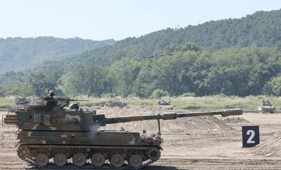 기동 선보이는 K-9