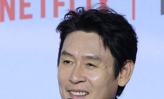 인사말 하는 설경구