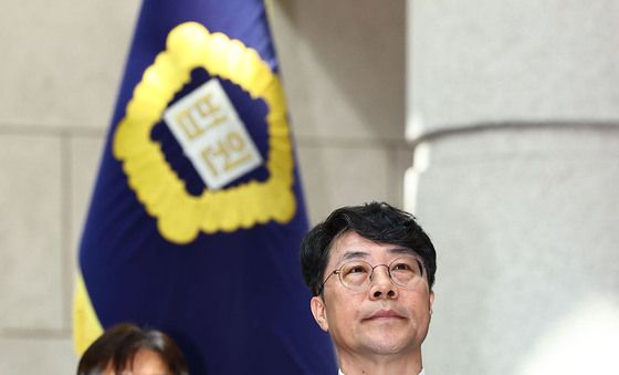 김성수 신임 대법관 취임