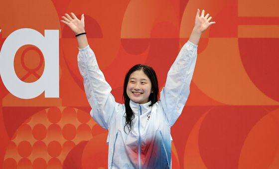 16살 유망주 김승원, 50m 배영 동메달
