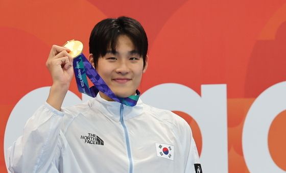 남자 50m 자유형 김영범, '금빛 미소'