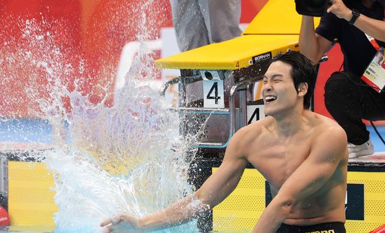 김영범, 아시안게임 신기록 세우고 금메달