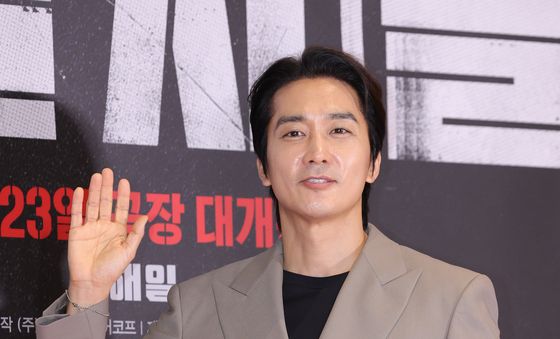 '암살자(들)' VIP 시사회 찾은 송승헌