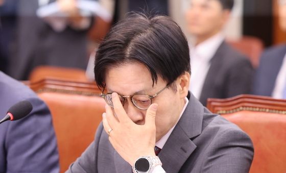 김정관 산업통상부 장관 '고심'