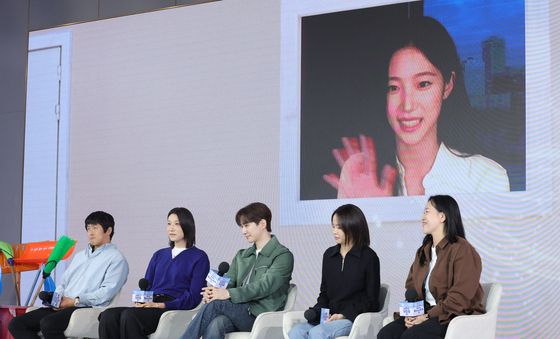 르세라핌 카즈하 '기안장2' 사랑스러운 막내