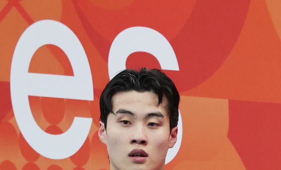 혼계영 예선 마친 황선우