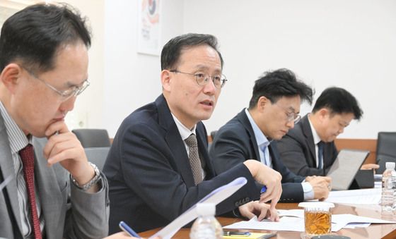 모두발언 하는 이형일 부총리