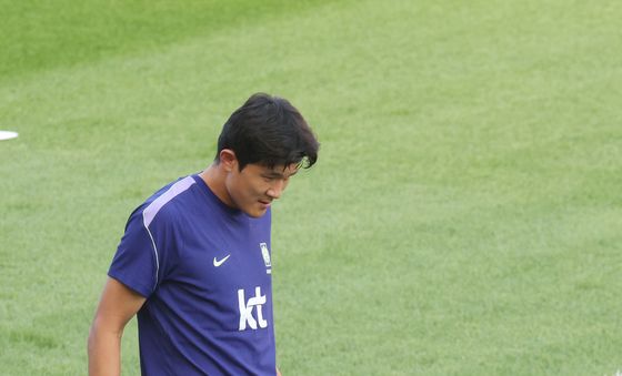 훈련하는 김민재