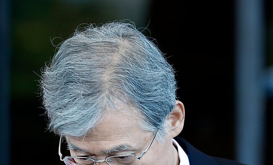 퇴근하는 조희대 대법원장