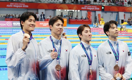수영 대표팀, 한국 신기록 세우고 혼계영 동메달