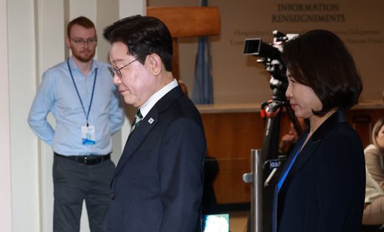 유엔본부 들어서는 이재명 대통령