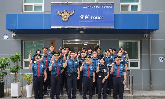 김종철 경찰청장 직무대행, 지구대 찾아 경찰관 격려