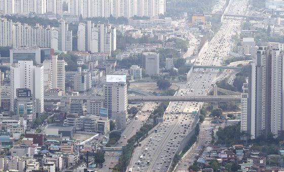 '부푼 마음 안고 고향으로'