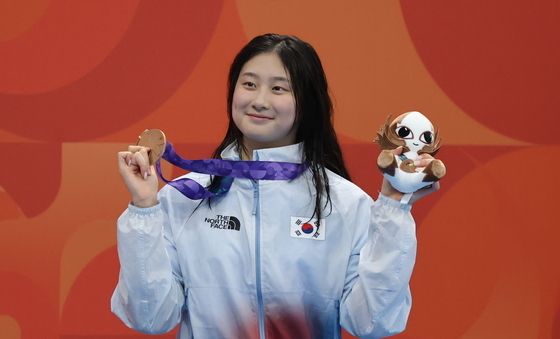 동메달 든 김승원