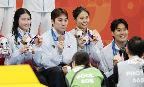 한국 혼계영 값진 동메달