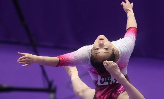 환상적인 연기 펼치는 안창옥