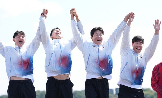 韓 카누, 금빛 물살… 8년 만에 AG 金